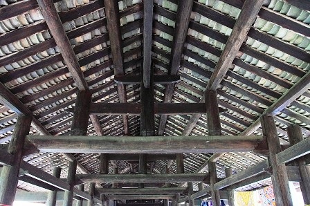Kiến trúc vượt thời gian của cây cầu gỗ ở Trung Quốc - 6 Đình Kiên